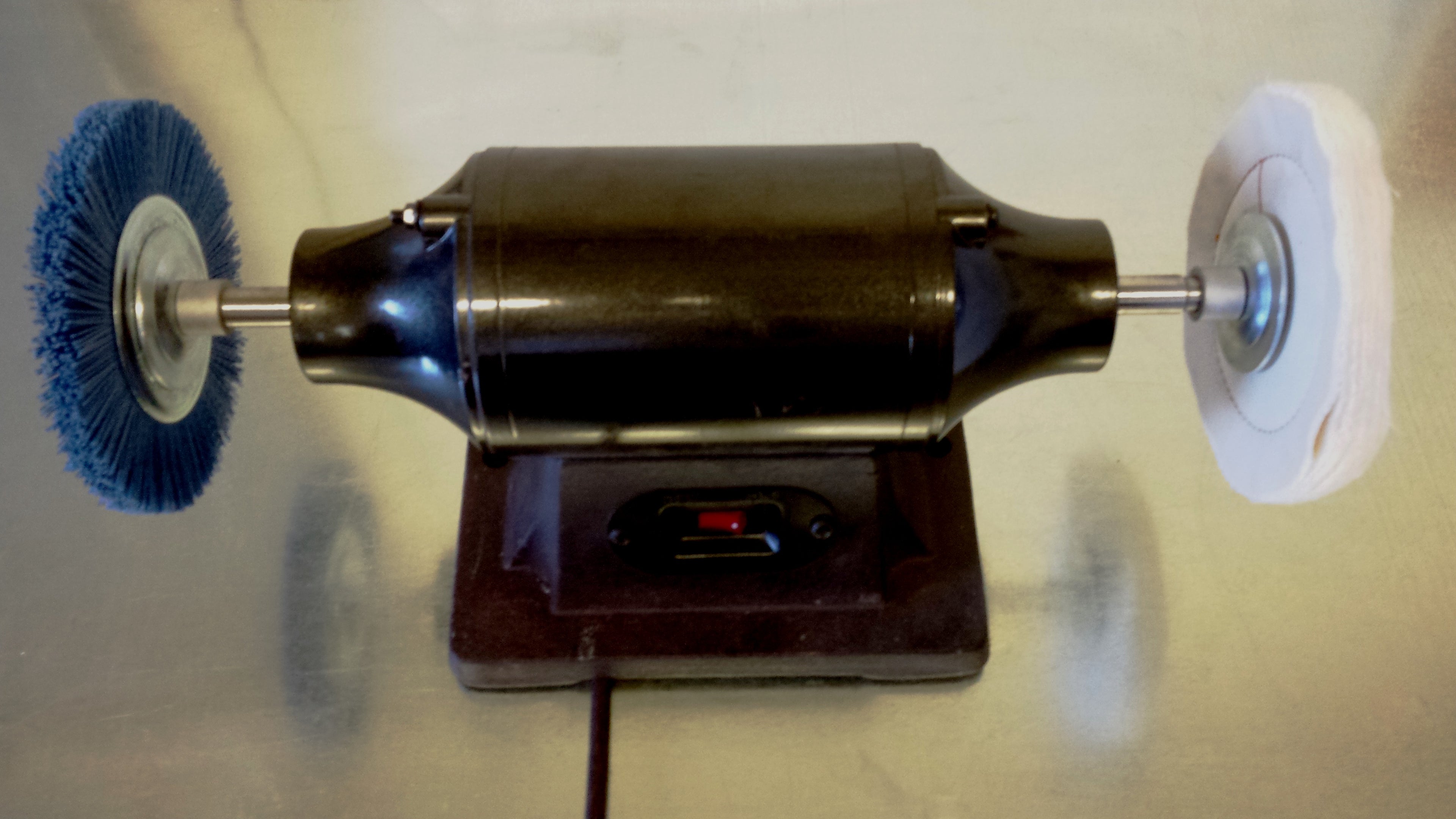 Buffing wheels & Nyalox